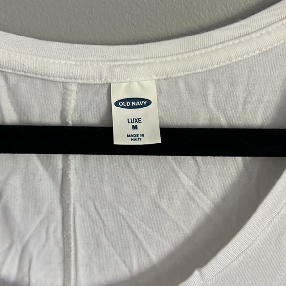 White Tank - Picture 4 of 4